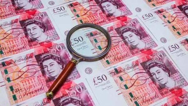 舊情人曝光英首相婚外情細節：兩人相差21歲，常在妻子別墅里約會