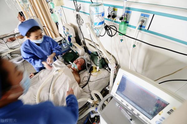 80後夫妻：老公35歲腦梗偏癱！老婆40歲腦梗昏迷！醫生找到原因