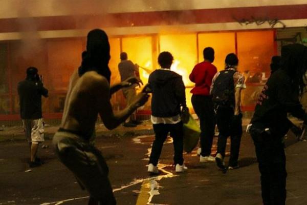 疫情失控死人無數？美國政體的特點你知道嗎？