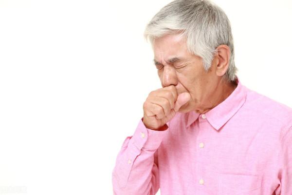 溼氣重,咳嗽痰多的老人,冬季如何調理?四味中藥,燥溼化痰 溼氣重,咳嗽痰多的老人,冬季如何調理?四味中藥,燥溼化痰