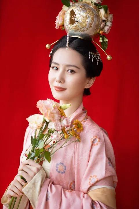 中秋晚會,女星雲集,真是看花了眼, 中秋晚會,女星雲集,真是看花了眼,