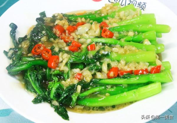 蠔油菜心怎麼做?廚師長分享一招,清脆爽口,色澤翠綠又入味 蠔油菜心怎麼做?廚師長分享一招,清脆爽口,色澤翠綠又入味