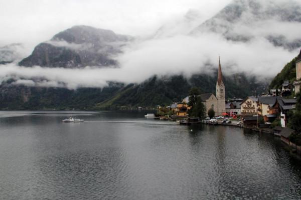被譽為世界最美的小鎮哈爾斯塔特（奧）.阿爾卑斯八景之八