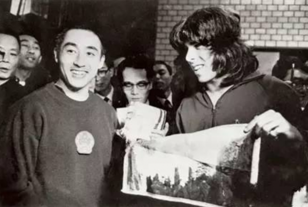 2013年莊則棟病危，囑咐日本妻：死後不搞告別儀式，望有尊嚴長眠