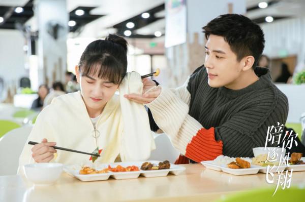 冬日甜劇《陪你逐風飛翔》：宋祖兒，你追逐夢想的樣子真的好美