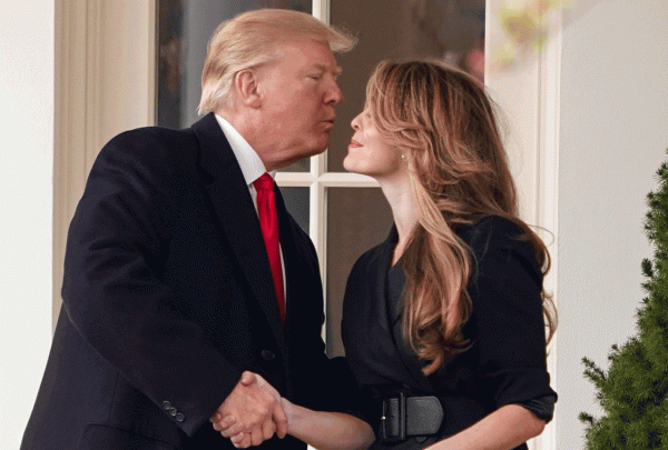 特朗普是顏控,27歲最美助理曾是模特,離職後,年薪高達700萬 特朗普是顏控,27歲最美助理曾是模特,離職後,年薪高達700萬