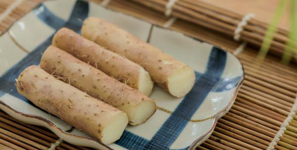 醫生:胃不舒服的人常吃4樣食物,或有助於養胃健脾、修復胃黏膜 醫生:胃不舒服的人常吃4樣食物,或有助於養胃健脾、修復胃黏膜