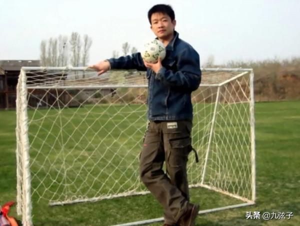 軍旅歌手曾德洪：愛部隊就是愛自己，對部隊情有獨鍾