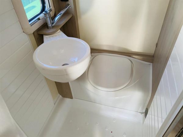 德國品質打造高階四季房車,雙層地板下沉水路,零下20度無懼嚴寒 德國品質打造高階四季房車,雙層地板下沉水路,零下20度無懼嚴寒