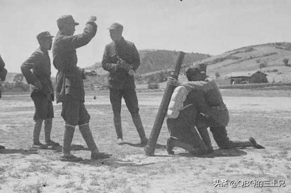 地主造謠“新四軍的炮是面捏的”，高政委下令：開炮！強行透過