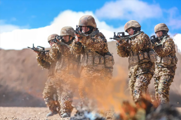 險象環生!喀喇崑崙腹地硝煙瀰漫 險象環生!喀喇崑崙腹地硝煙瀰漫