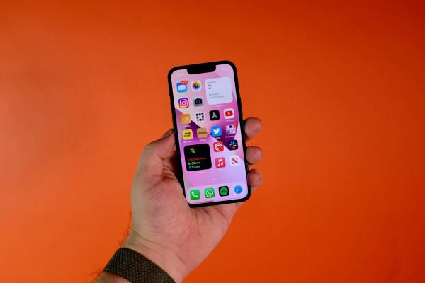 2021度最佳手機評選，國產手機遭無視，是他們自嗨還是我們落後