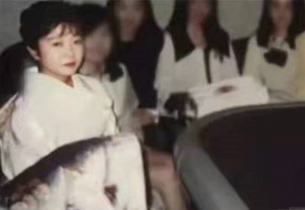 日本第一媽媽桑:名校畢業入行32年,56歲穩坐頭牌堪稱公關教科書 日本第一媽媽桑:名校畢業入行32年,56歲穩坐頭牌堪稱公關教科書