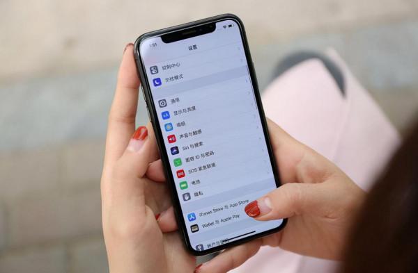 iOS15.1.1一週使用體驗，網友紛紛表示續航提升，來看看真實體驗