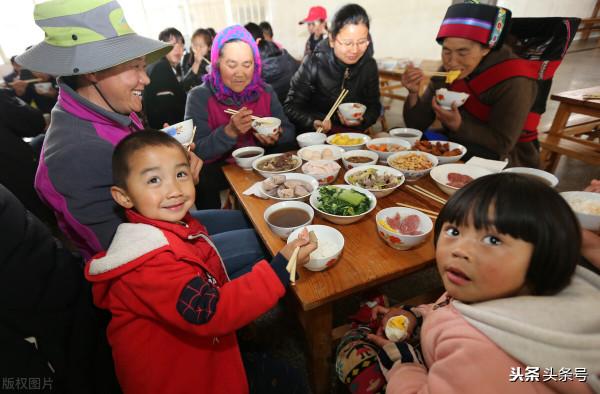 兒子考上985大學，舅舅噴我！團圓飯變鴻門宴！我錯了嗎？