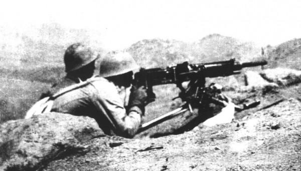 電影《長津湖》中有志願軍戴鋼盔，在真實歷史上情況如何？