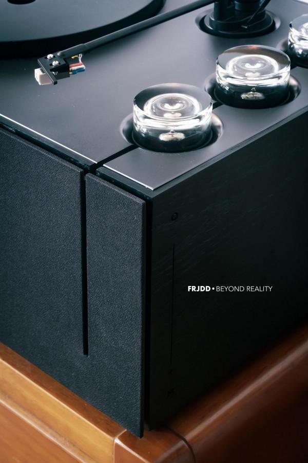 現代極簡外觀下的電子管之聲,HYM-RAYS黑膠電子管音響體驗 現代極簡外觀下的電子管之聲,HYM-RAYS黑膠電子管音響體驗