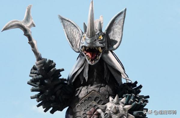 格鬥能力最強的奧特曼人間體，實際並非風源，他敢“肉身打怪獸”