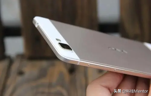 200g的手機很輕嗎？堆料 VS 輕薄，哪個才是手機的正確方向？