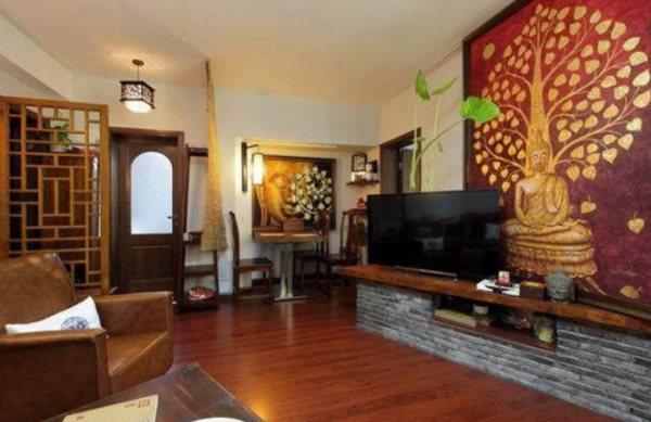 婆婆硬要插手裝修，草蓆當窗簾，電視櫃像農村火炕，好離譜