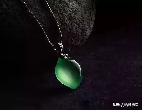比帝王綠還值錢的「龍石種」翡翠！真的存在嗎？