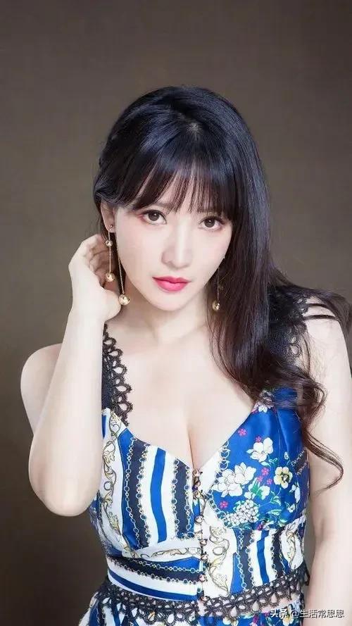 美貌與才華並存的人怎能讓人不愛