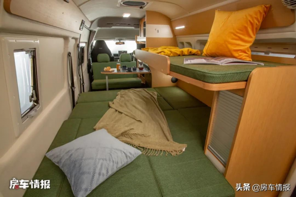 帶四驅的豐田海獅房車,6座設計還有廚房,3米長超大通鋪住著賊爽 帶四驅的豐田海獅房車,6座設計還有廚房,3米長超大通鋪住著賊爽