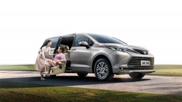 30.98萬起，國產賽那上市了，哪個配置最值得買？