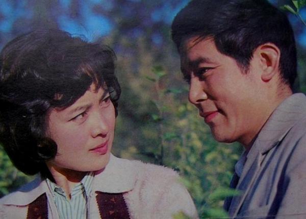 80年代著名女星張金玲,巔峰時隱退生子,現在過得怎麼樣了? 80年代著名女星張金玲,巔峰時隱退生子,現在過得怎麼樣了?