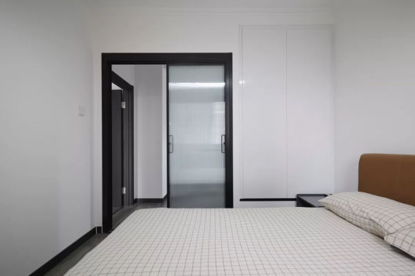 骨灰級斷舍離:入住3個月,全屋“0收納” 骨灰級斷舍離:入住3個月,全屋“0收納”