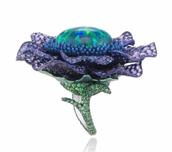 全球限量三枚的戒指最大的一枚卻在章子怡手上,真壕 全球限量三枚的戒指最大的一枚卻在章子怡手上,真壕