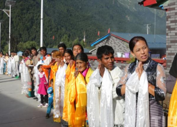 苦等200年,達曼族終於加入中國國籍，如今家家住別墅，掛五星紅旗