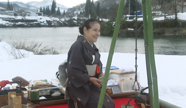 這就是日本70歲老人的茶道精神,寧靜平和,看完感觸頗深 這就是日本70歲老人的茶道精神,寧靜平和,看完感觸頗深