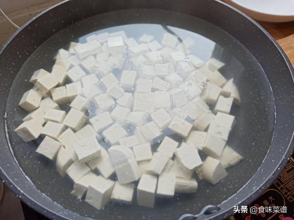 豆腐最好吃的12種做法，步驟簡單，鮮香入味，快學會做給家人吃吧