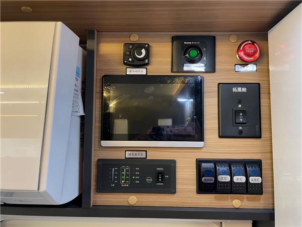 41&period;49W最具價效比國六依維柯房車，新吉奧雲遊系列側拓展