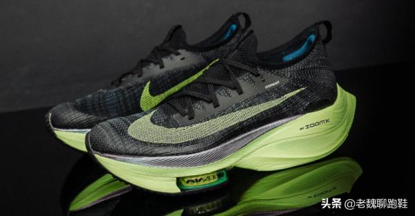 為什麼新手會買貴的跑鞋,而不是便宜的?聽聽跑步大神怎麼說 為什麼新手會買貴的跑鞋,而不是便宜的?聽聽跑步大神怎麼說