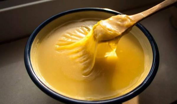 熬小米粥時，直接用水煮就錯啦，教你3個小訣竅，小米黏稠又好喝