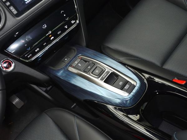 上汽大通 EUNIQ 6和東風本田X-NV誰好?如果有20萬你會選誰? 上汽大通 EUNIQ 6和東風本田X-NV誰好?如果有20萬你會選誰?