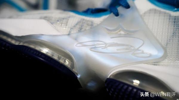 LBJ19開箱：單隻重量超一斤卻有老NIKE的味道