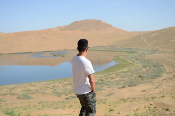 能吹一輩子的沙漠徒步路線！還能睡沙漠帳篷，看銀河星空