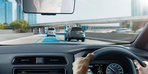 只懂得“堆料”和“內卷”的新能源車 並沒有讓這個時代變得更好 只懂得“堆料”和“內卷”的新能源車 並沒有讓這個時代變得更好