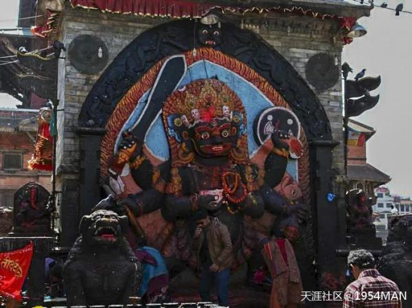 東歐尼泊爾俄羅斯土耳其希臘……退休後，陪你走過山高水長