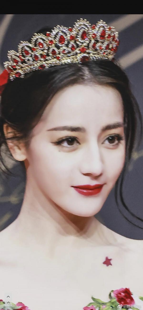 7位有歐式雙眼皮的中國女星，眼窩天生深邃豔麗，個個都是大美人