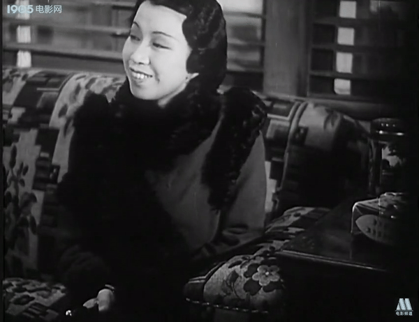 18歲出道,首演繁漪,因拍戲懷孕遭男友拋棄,53歲含恨離世 18歲出道,首演繁漪,因拍戲懷孕遭男友拋棄,53歲含恨離世