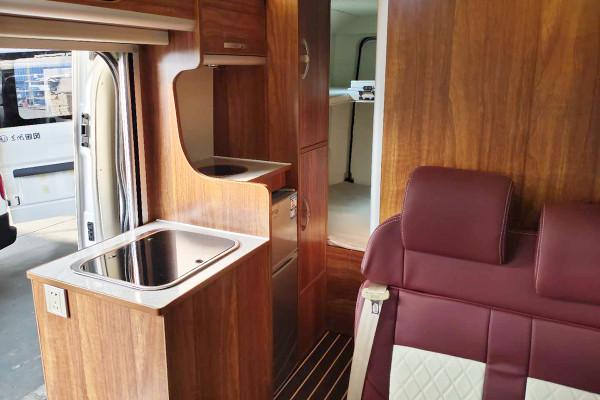 內部大空間優於同級 御泰御風房車滿足不同人群及場景需求