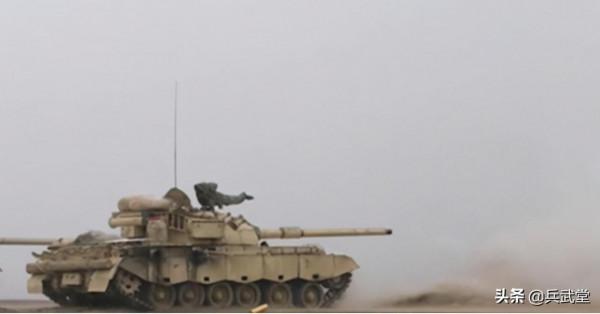 高原合成團還用“圓腦袋”?並非五對輪而是88A，或換96B主戰坦克
