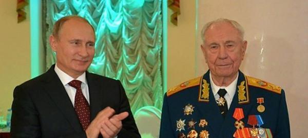 蘇聯最後一位元帥臨終前分別給戈爾巴喬夫、葉利欽和普京打了評語