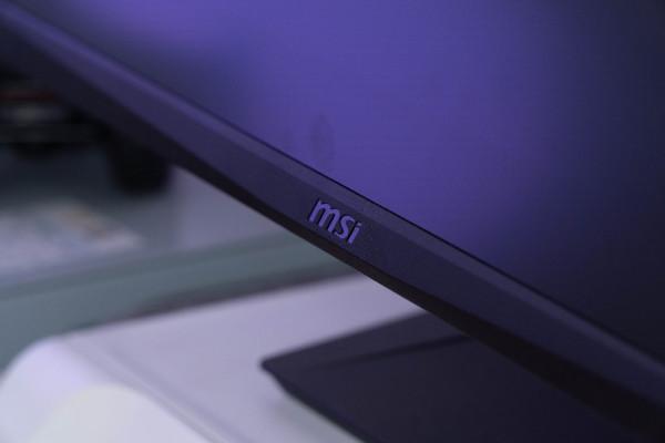 誰說電競顯示器沒有高畫質——微星MAG274QRF-QD電競顯示器