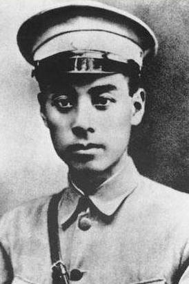 黃埔軍校共有七任政治部主任，周恩來並非首任，各自是什麼結局？