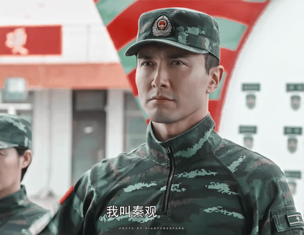 央視今日開播，軍旅懸疑劇《特戰行動》來了，高偉光胡冰卿太搶眼